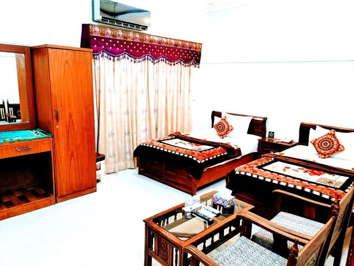 New Royal Residency Pechs Hotel Karachi Exterior photo